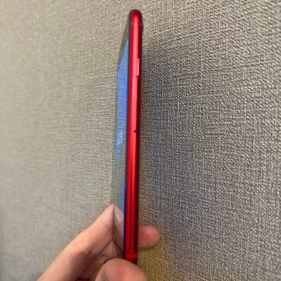 極美品 iPhone 8 64GB SIMフリー レッド