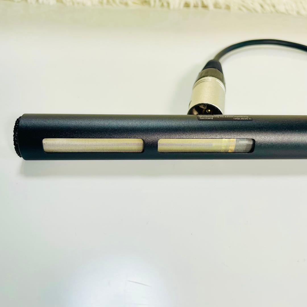 超美品　Panasonic AG-MC200G 超指向性マイクロホン