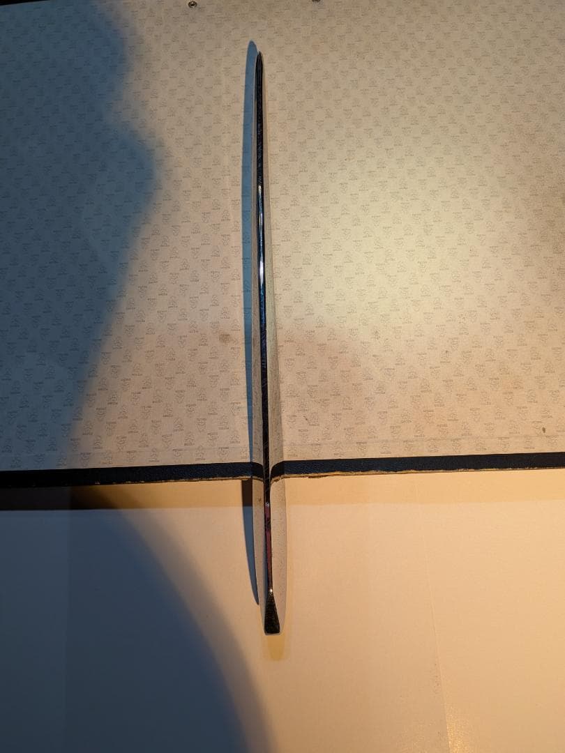 ハコスカボンネット金具