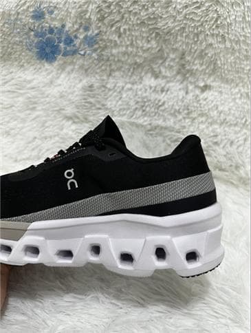 新品 On Cloudmonster2 ブラックスニーカー 26cm