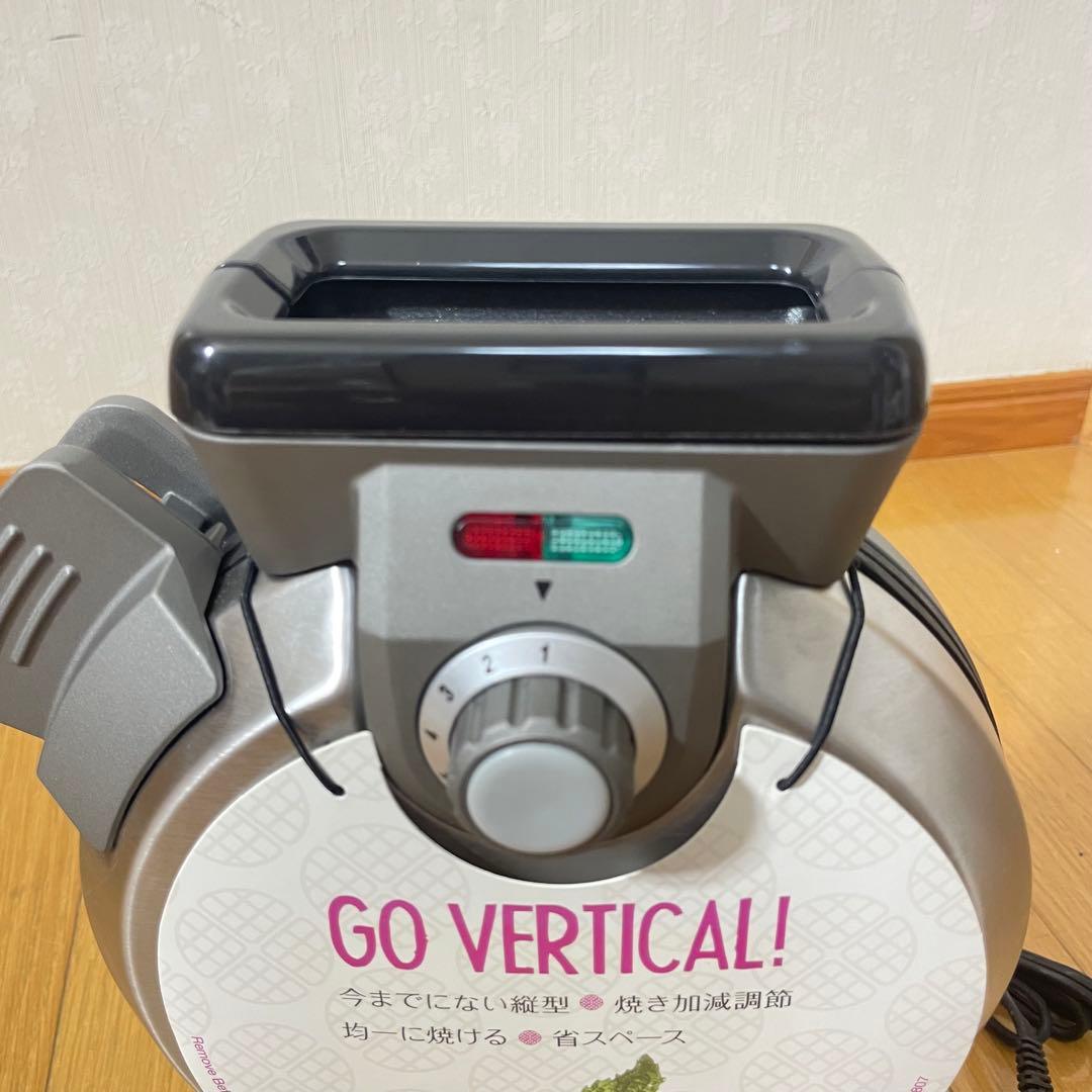 【未使用品】クイジナート 縦型コンパクト ワッフルメーカー WAF-V100J