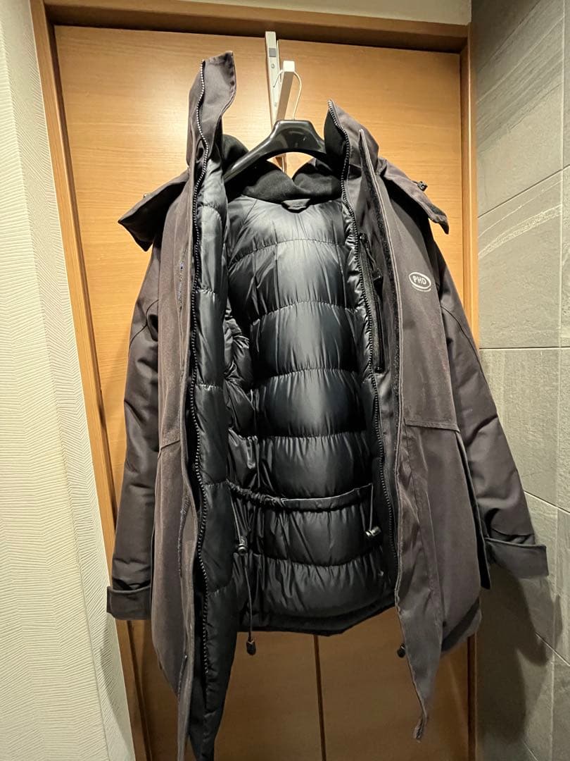 PHD ダウンジャケット　（ピーターハッチンソンデザインズ）