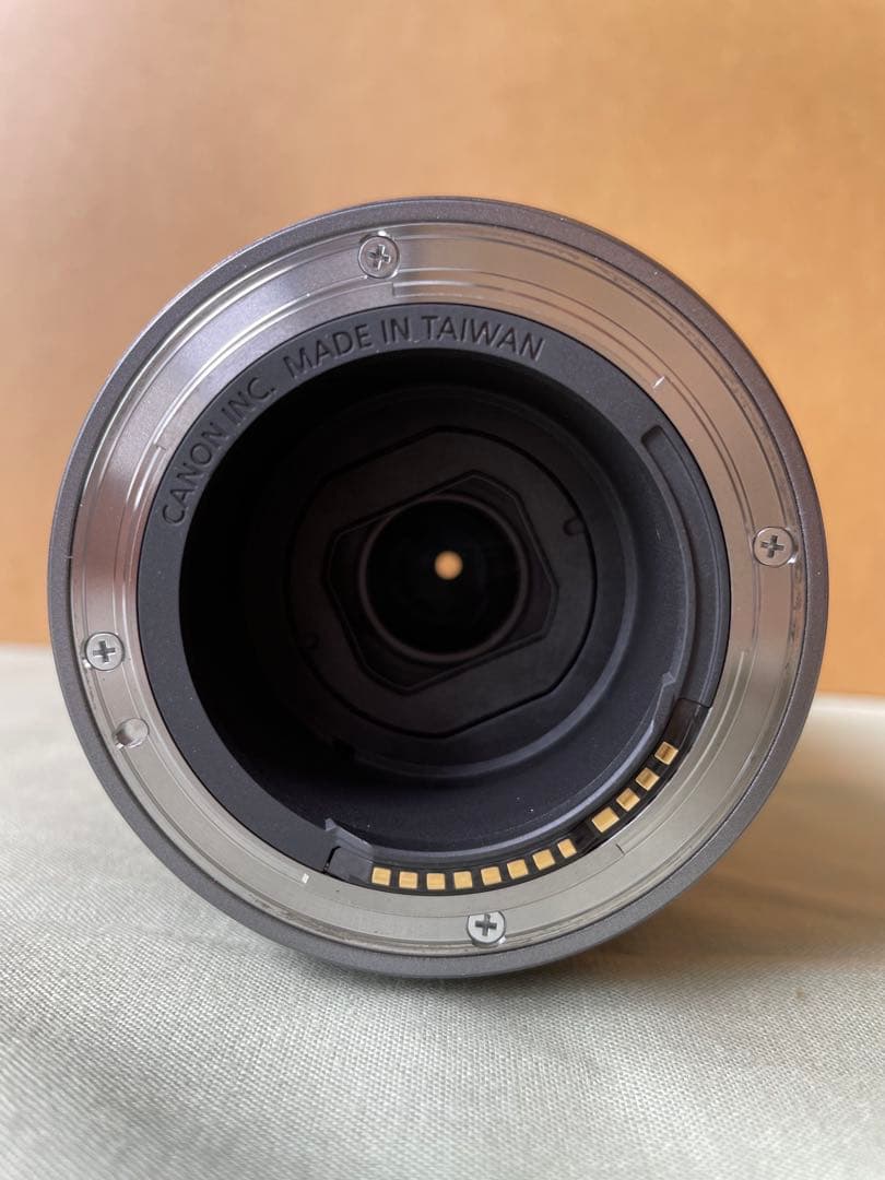 保証つき　Canon RF 100-400mm F5.6-8 IS USM