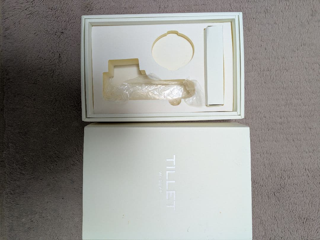 TILLET 美顔器 LEDライト付き