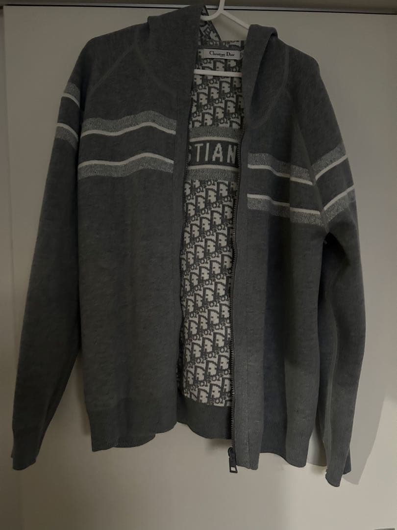 ニット　パーカー　リバーシブル　カーディガン　ディオール