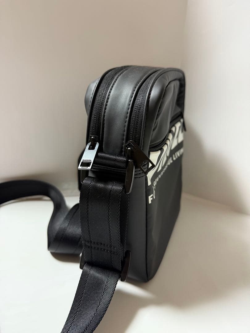 DIESEL ショルダーバッグ