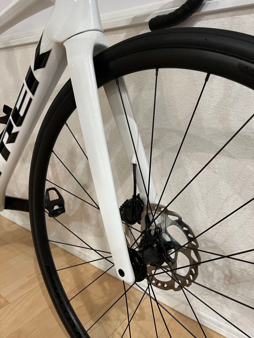 美品TREK ロードバイク emondaエモンダSL5シマノ105 12S