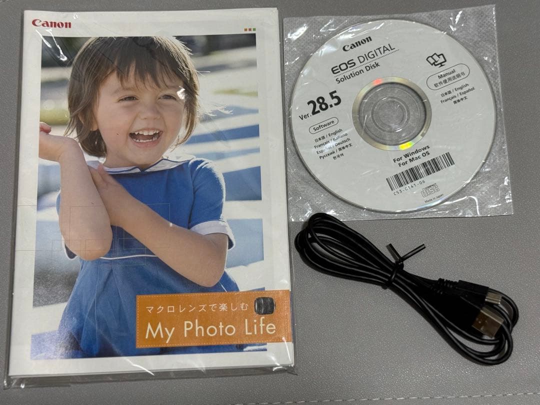 フィルムカメラ Canon EOS Kiss X7i EF-S 18-135mm Kit