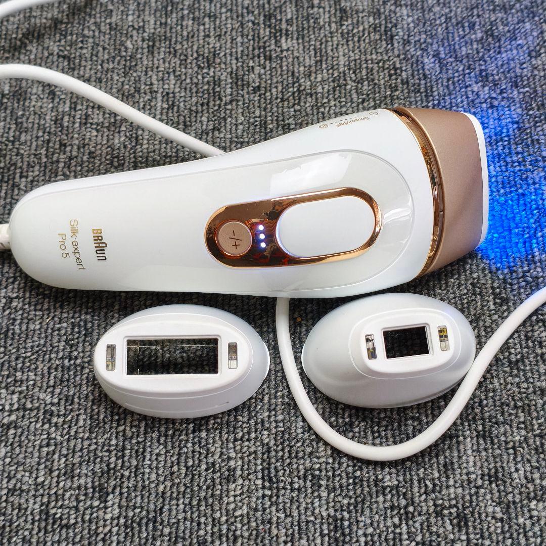 美品　ブラウン　シルクエキスパートPRO5 脱毛機 脱毛器 3アタッチメント