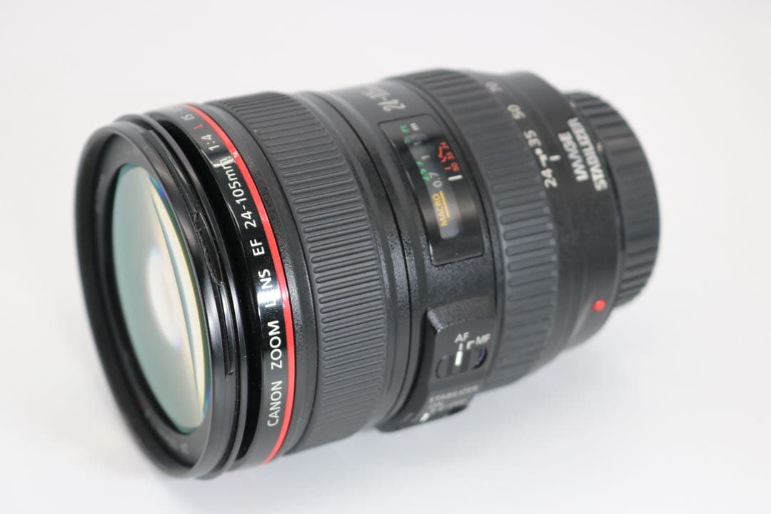 美品ですが１つキズ Canon【EF 24-105mm F4 L IS USM】