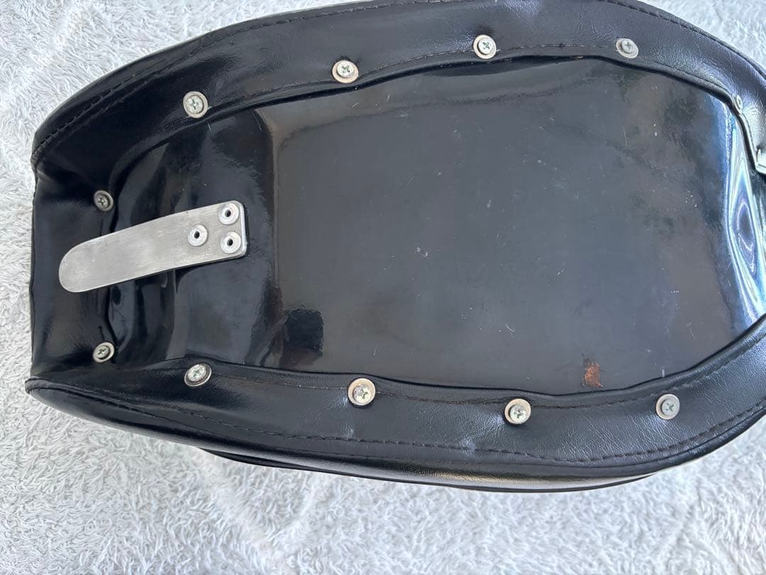 HOT-DOCK ハーレーダイナ　シート