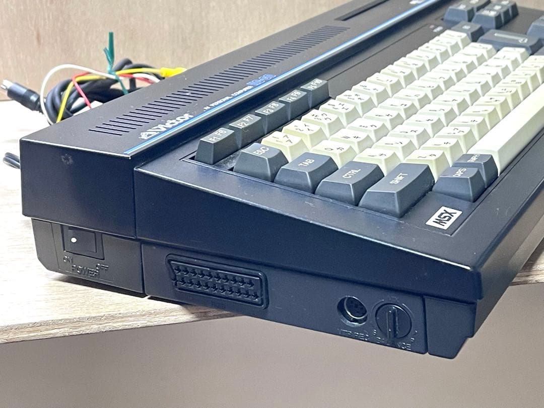 V*n様 Victor ビクター HC-60 MSXパソコン 動作未確認