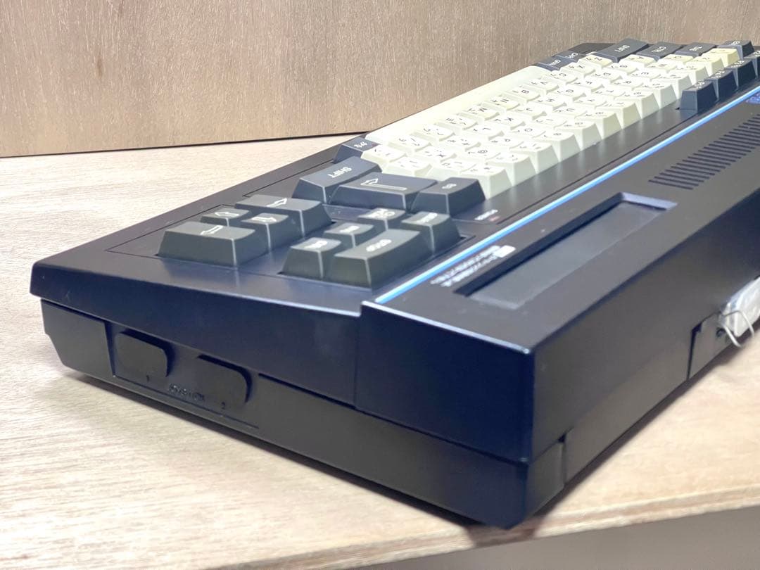 V*n様 Victor ビクター HC-60 MSXパソコン 動作未確認