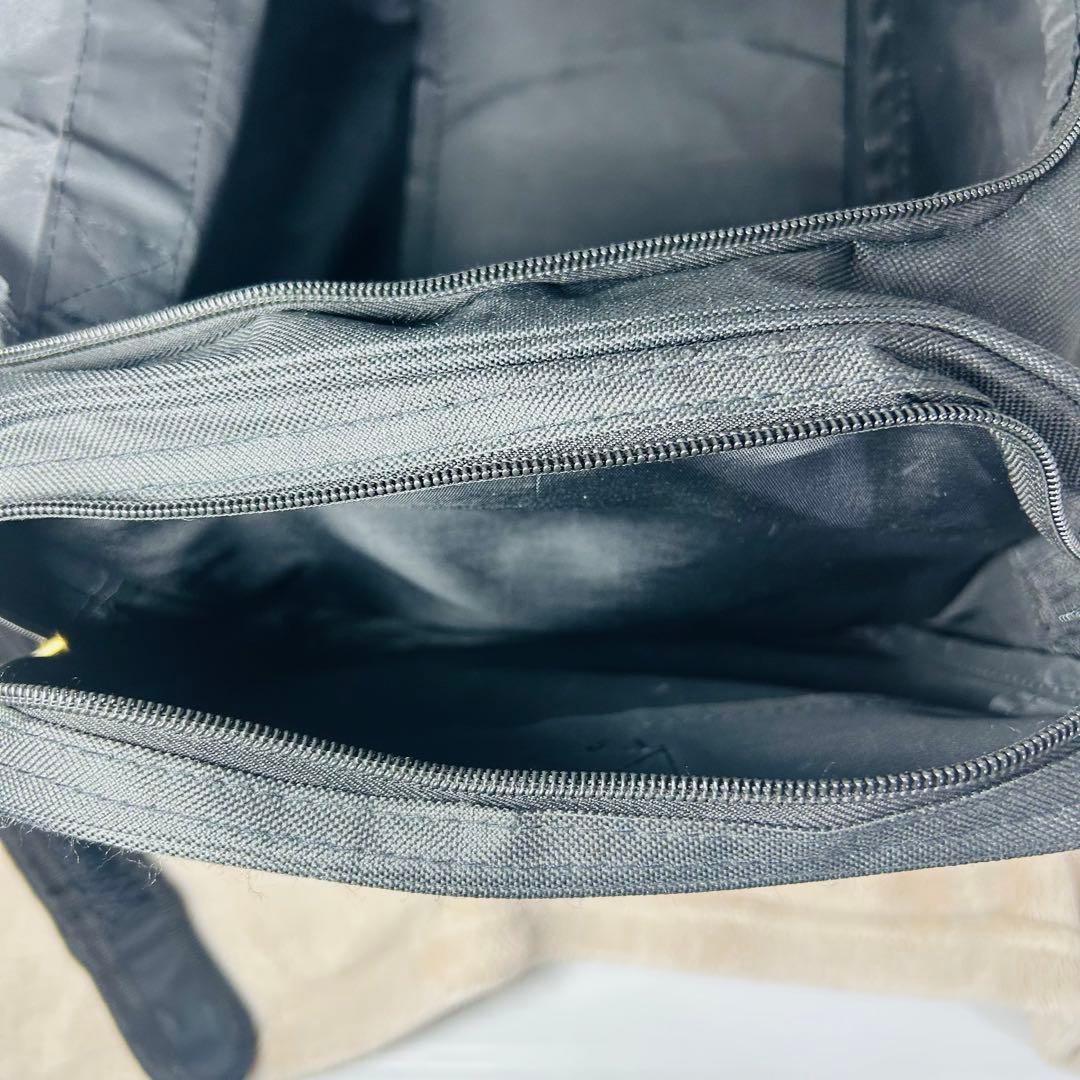 GOLD GYM ゴールドジム　限定ダッフルバッグ　ジムバッグ