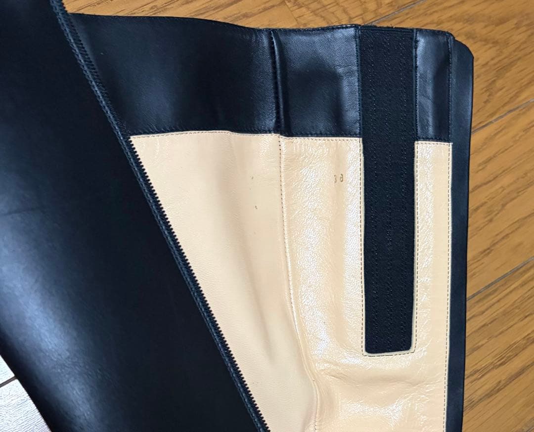 今日だけ値下げ　美品 Christian Louboutin ロングブーツ 38