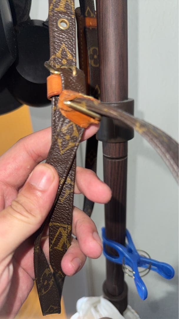 LV アマゾン モノグラム ショルダー破損品