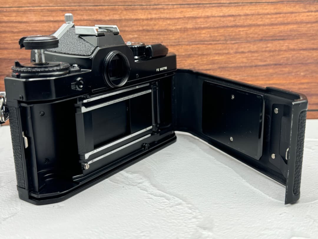 【完動美品】Nikon FE 黒ボディ｜外観良好