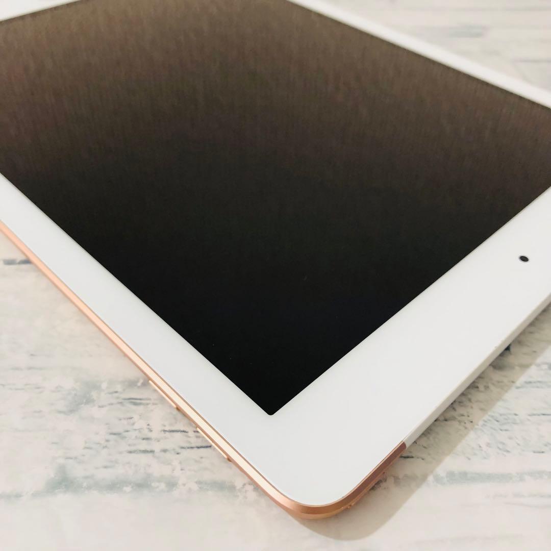 iPad 第6世代 32GB SIMフリー　管理番号：272