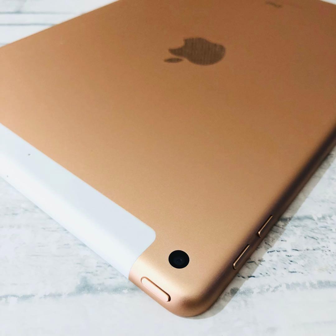 iPad 第6世代 32GB SIMフリー　管理番号：272