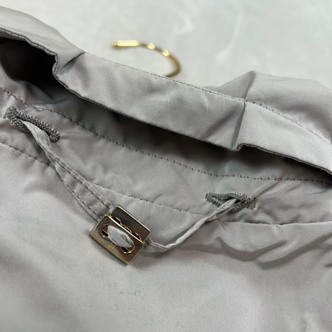 J895 新品未使用 2XL ヘルノ ナイロンジャケット グレー レディース