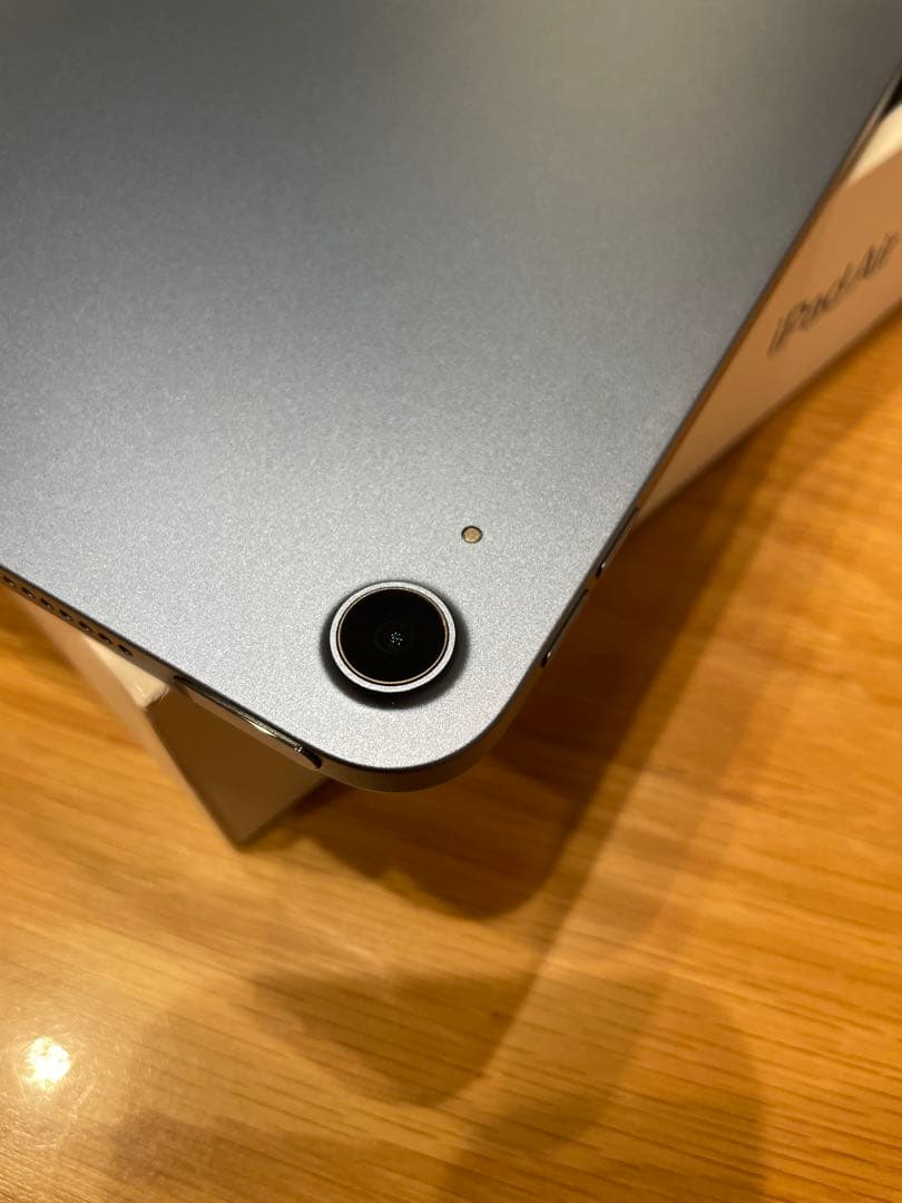 iPad Air 第5世代　64GB 本体 Wi-Fi 箱あり付属なし　ジャンク