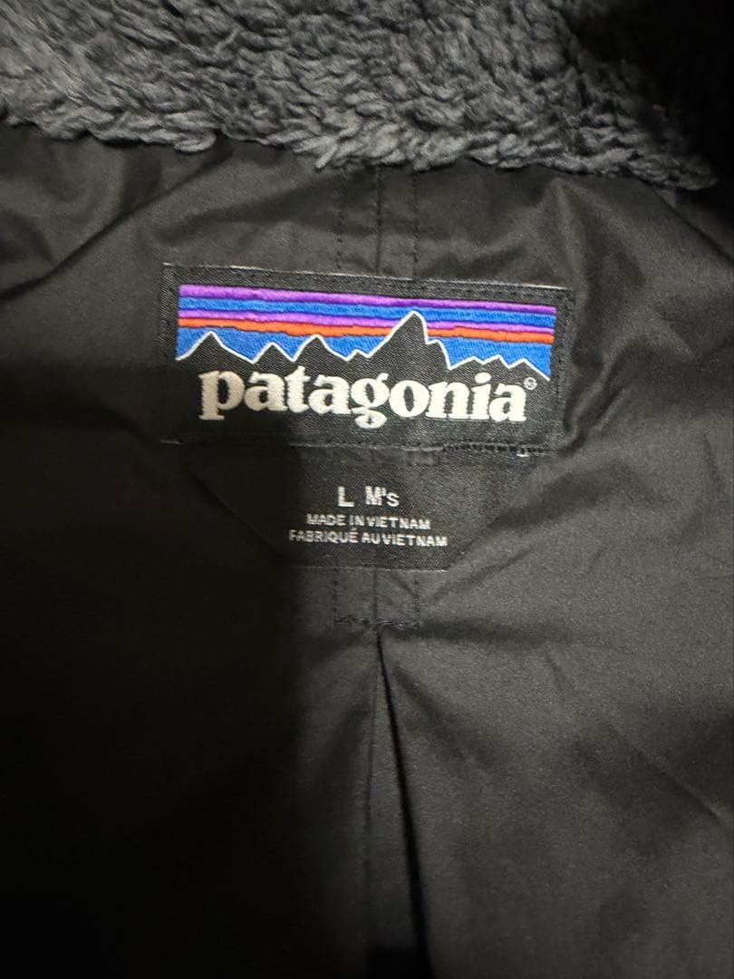 patagonia マウンテンパーカー &フリース