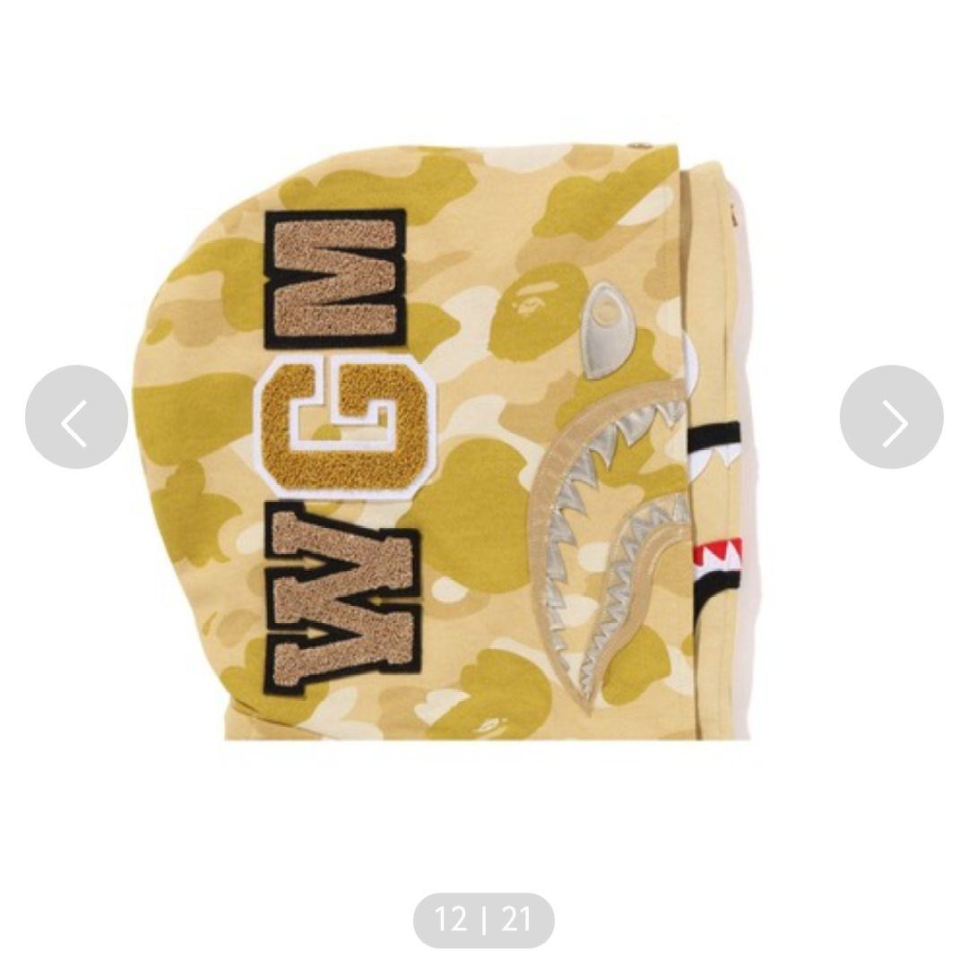 A BATHING APE アベイシングエイプ　シャークパーカー