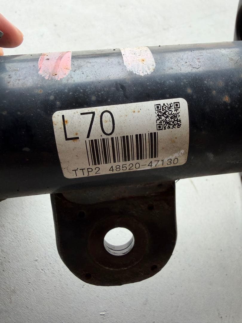 プリウス 30 純正　ショック　スプリング　サス　フロント　リア　セット　後期