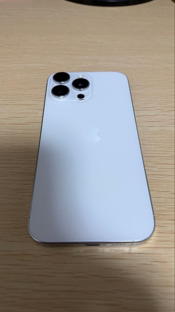 極美品　iPhone16 Pro MAX ホワイトチタニウム512GB