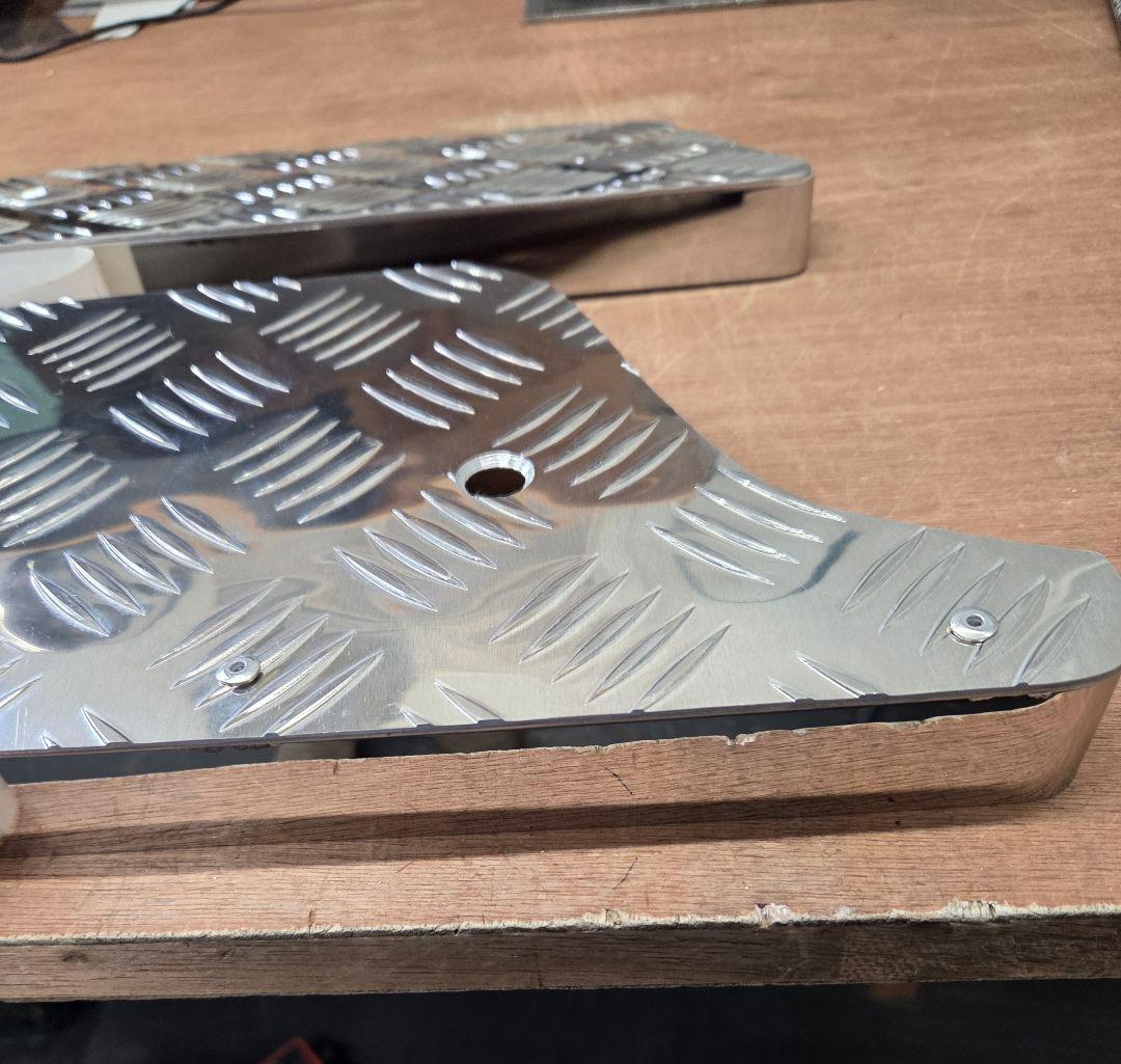 07スーパーグレート　サイドステップ　ミラーバイザー　ドアハンドルインナー