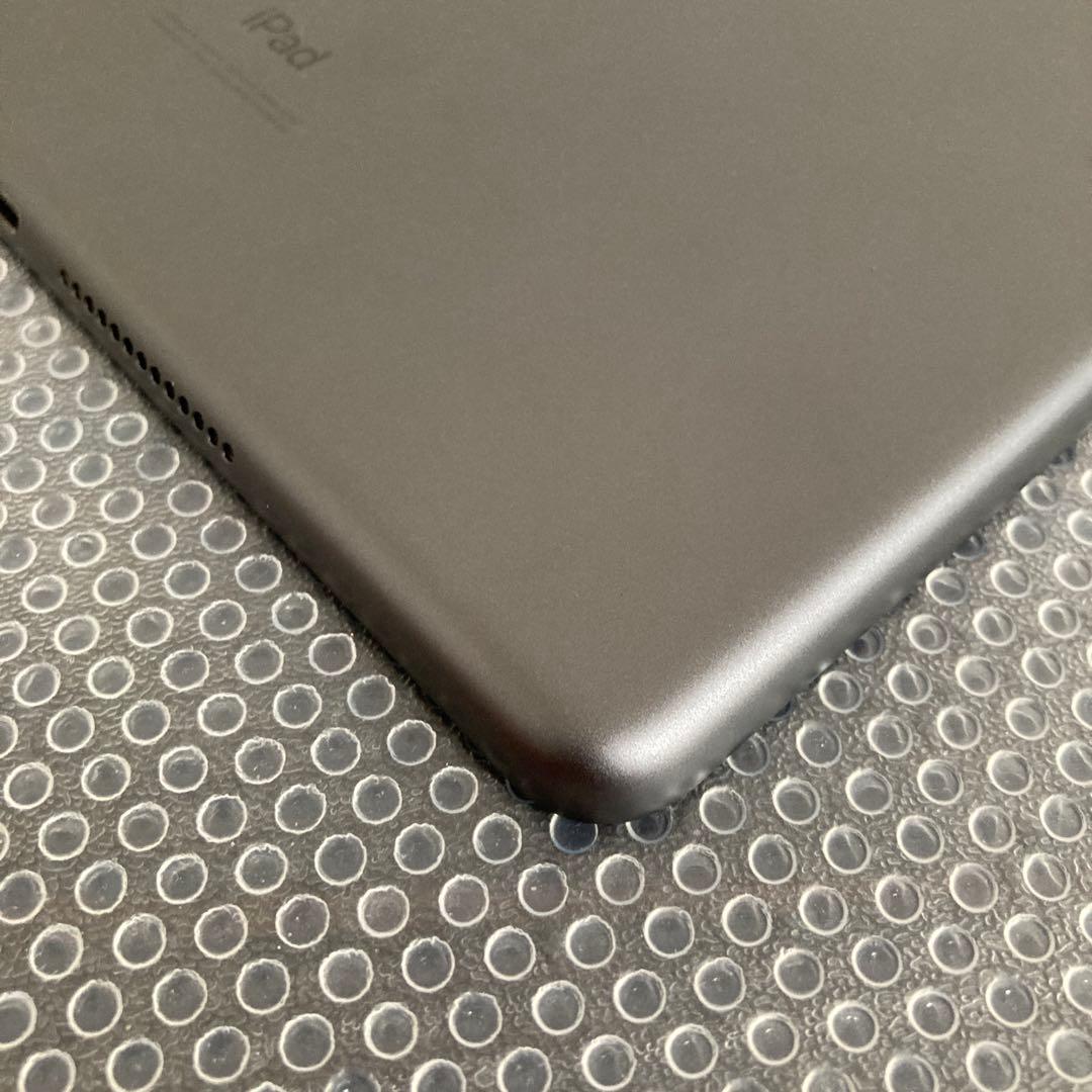 3297【早い者勝ち】iPad7 第7世代 32GB WIFIモデル☆