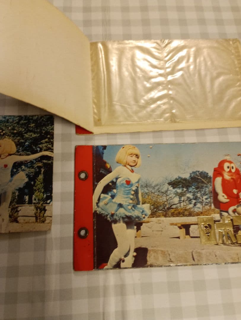 昭和レトロ　ミニカード用アルバム　がんばれロボコン　ロビン 島田歌穂さん