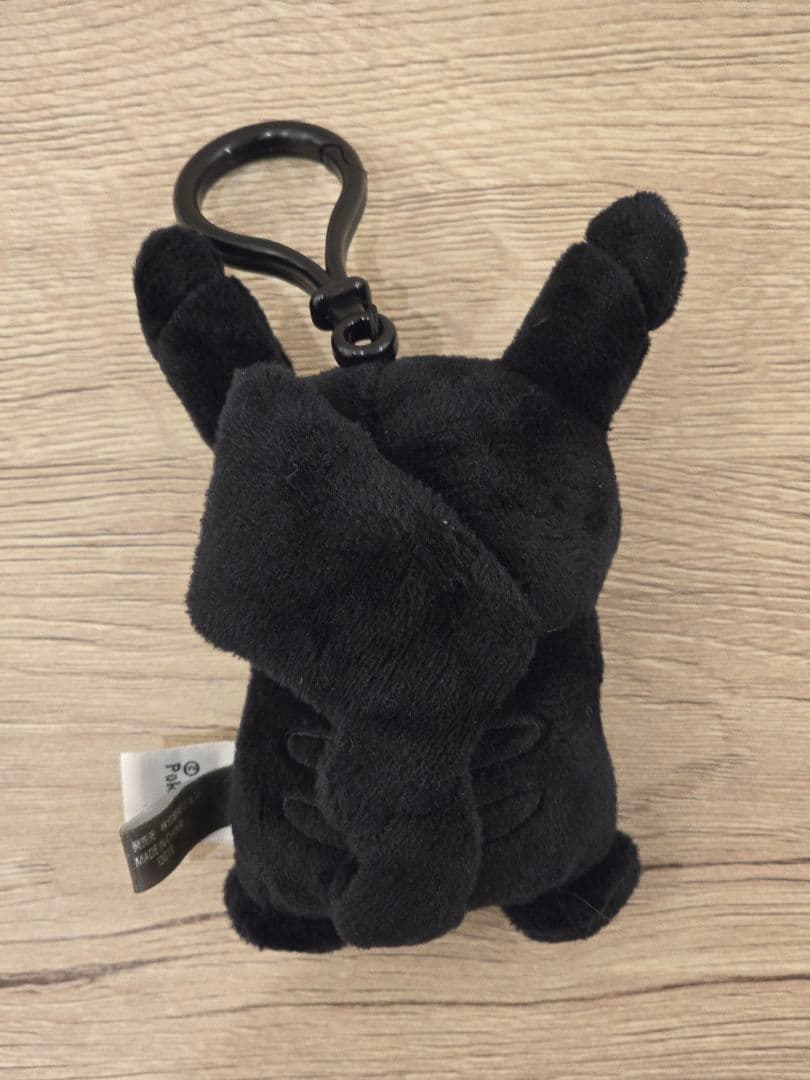 ブラックピカチュウぬいぐるみ　フラグメント・ポケモン・サンダーボルトプロジェクト