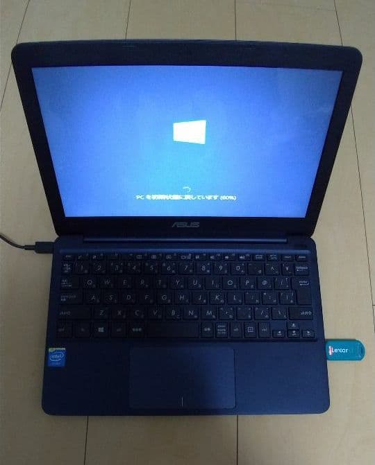 その他ノートPC本体 ASUS EeeBook X205TA