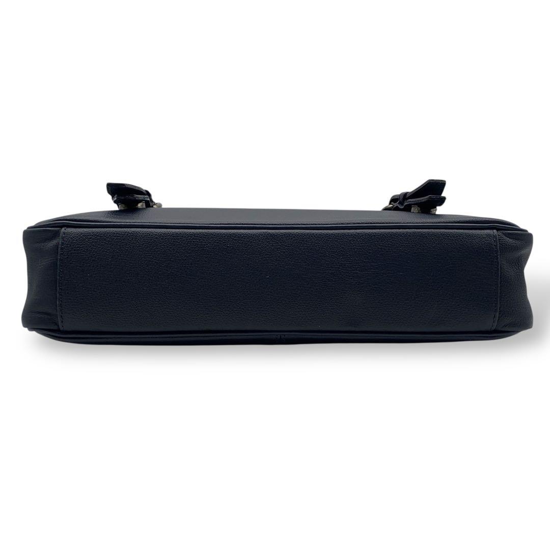 Burberry バーバリーブラックレーベル メッセンジャーバッグ 紺色 レザー