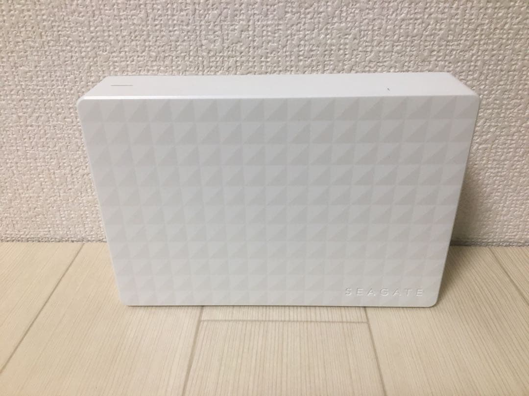 外付けハードディスク・ドライブ SEAGATE Expansion Desktop Drive 4TB