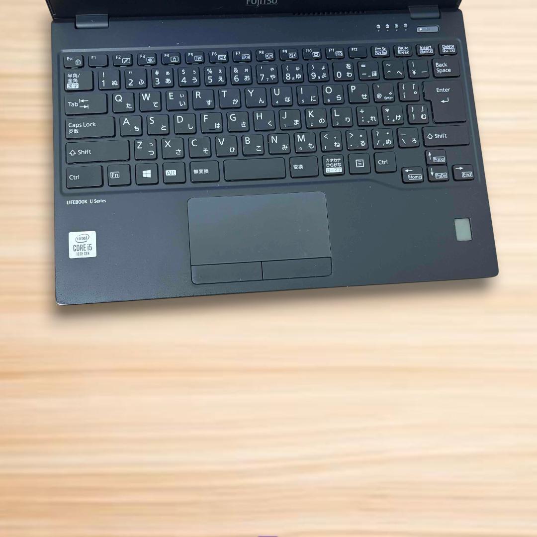 y67＊Lifebook U9310 第10世代 i5 薄型軽量 8G SSD