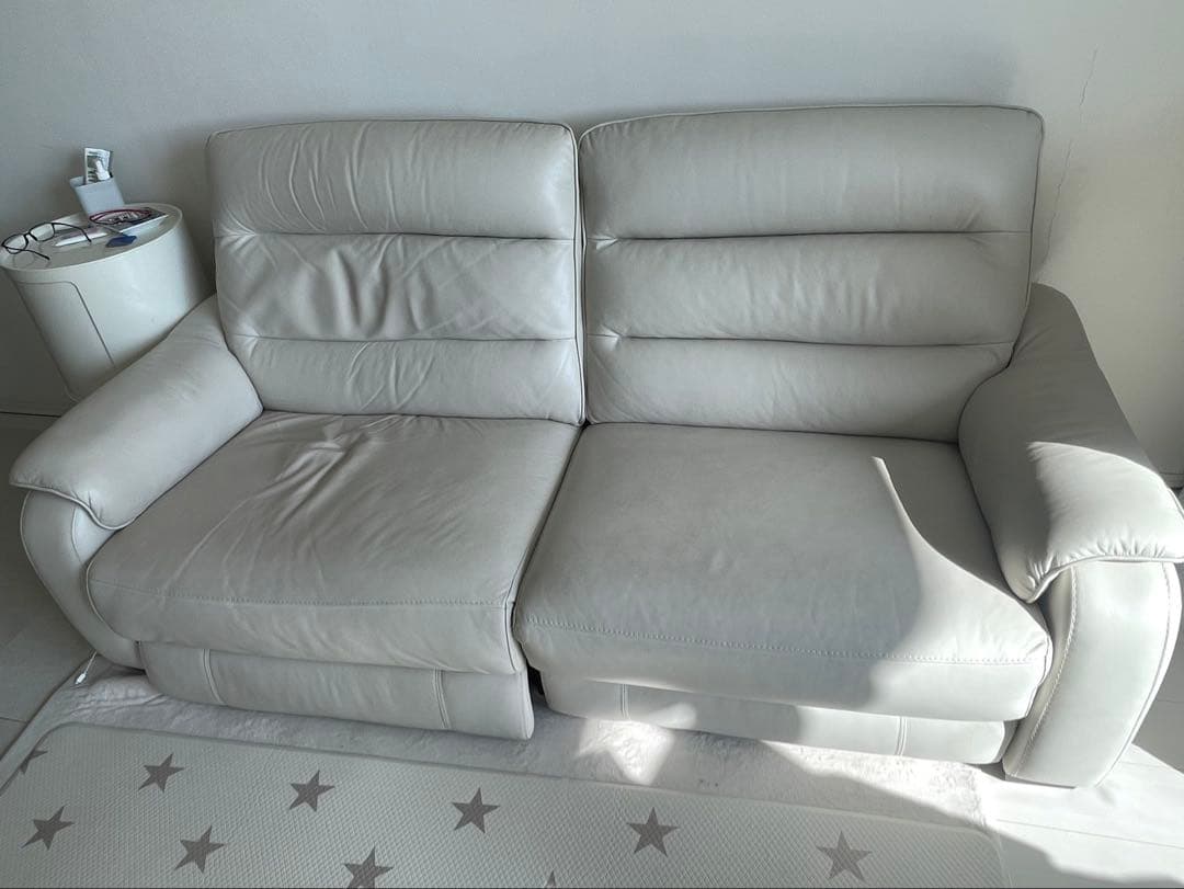 ニトリ　リクライニングソファー