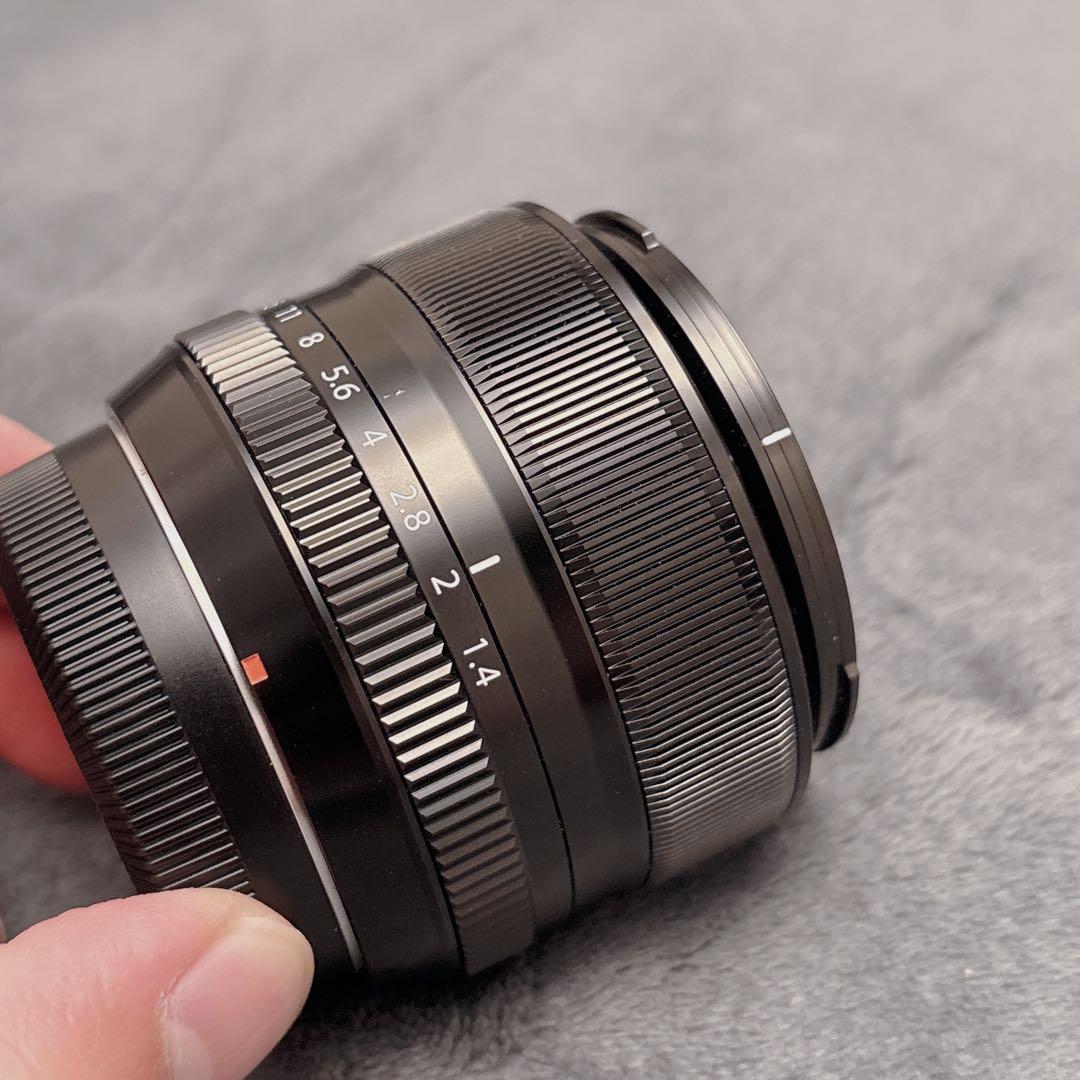 美品！FUJIFILM XF35mm F1.4R レンズ FUJINON