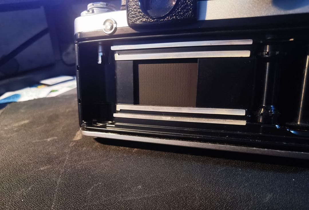 Nikon 一眼レフカメラ F2 as 完動美品　dp-12