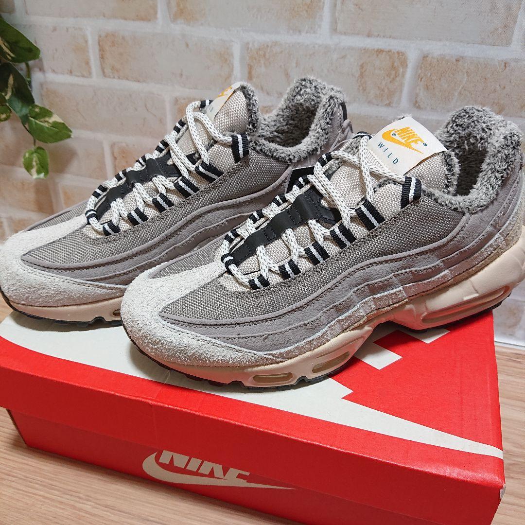 NIKE AIR MAX 95 SE WILD　DC8099-016　グレー