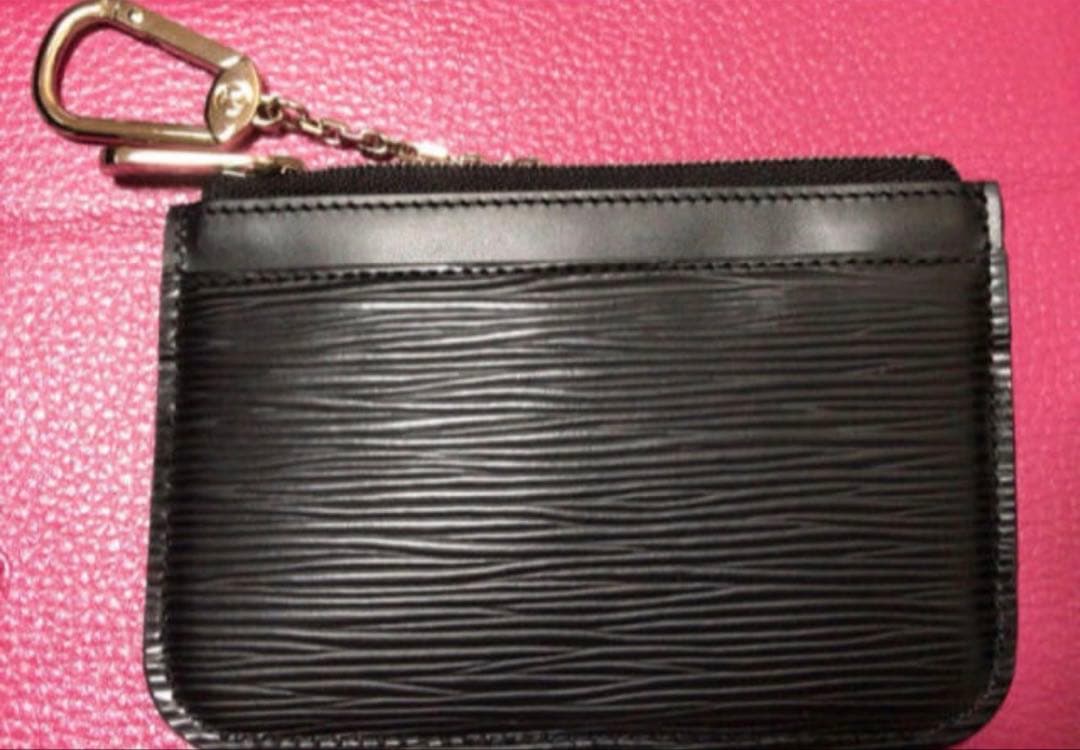 Louis Vuitton エピケース