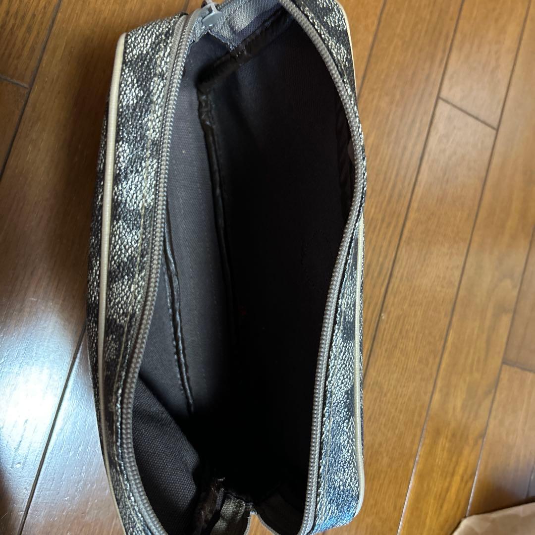 美品　２点　イヴサンローラン ボストンバッグ クラッチバッグ ジラフPVC