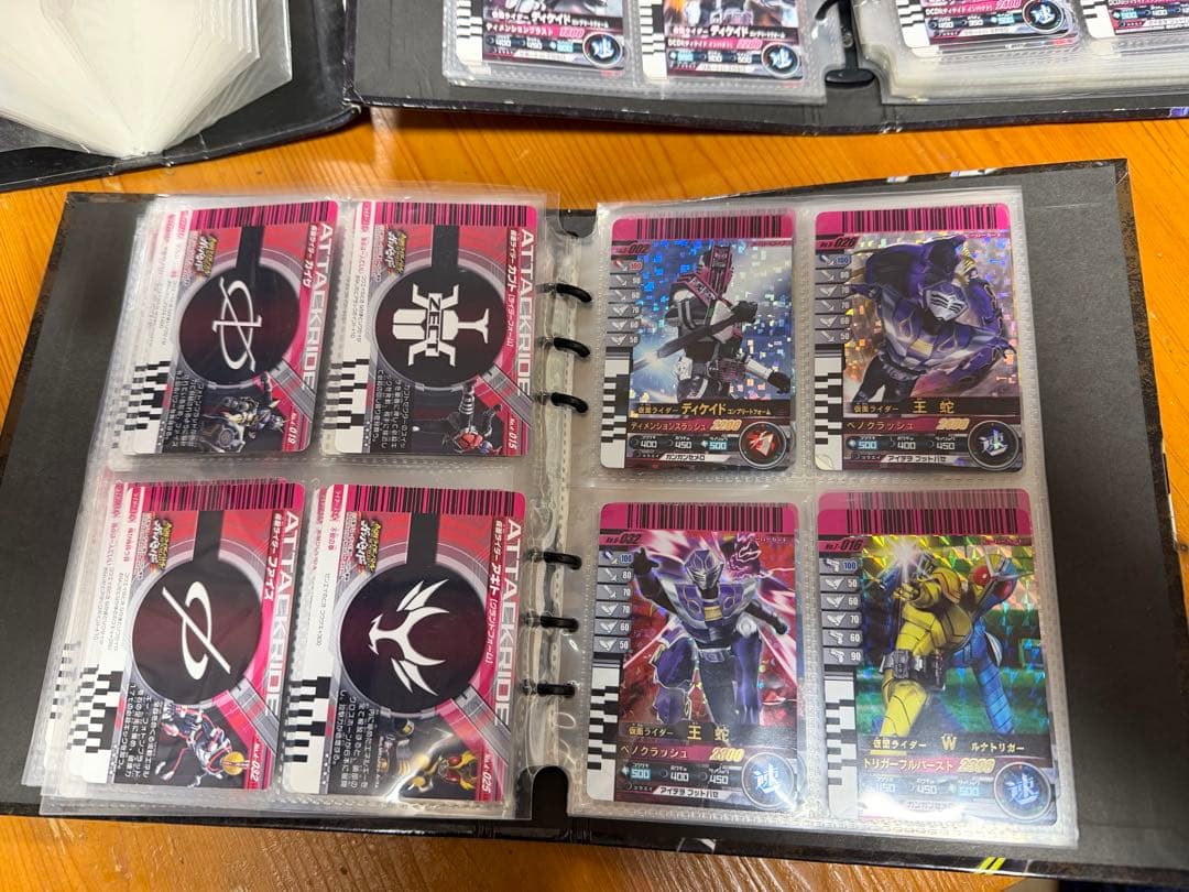 仮面ライダー　ガンバライド　ゴールドコンプ他多数カードとカードバトル機