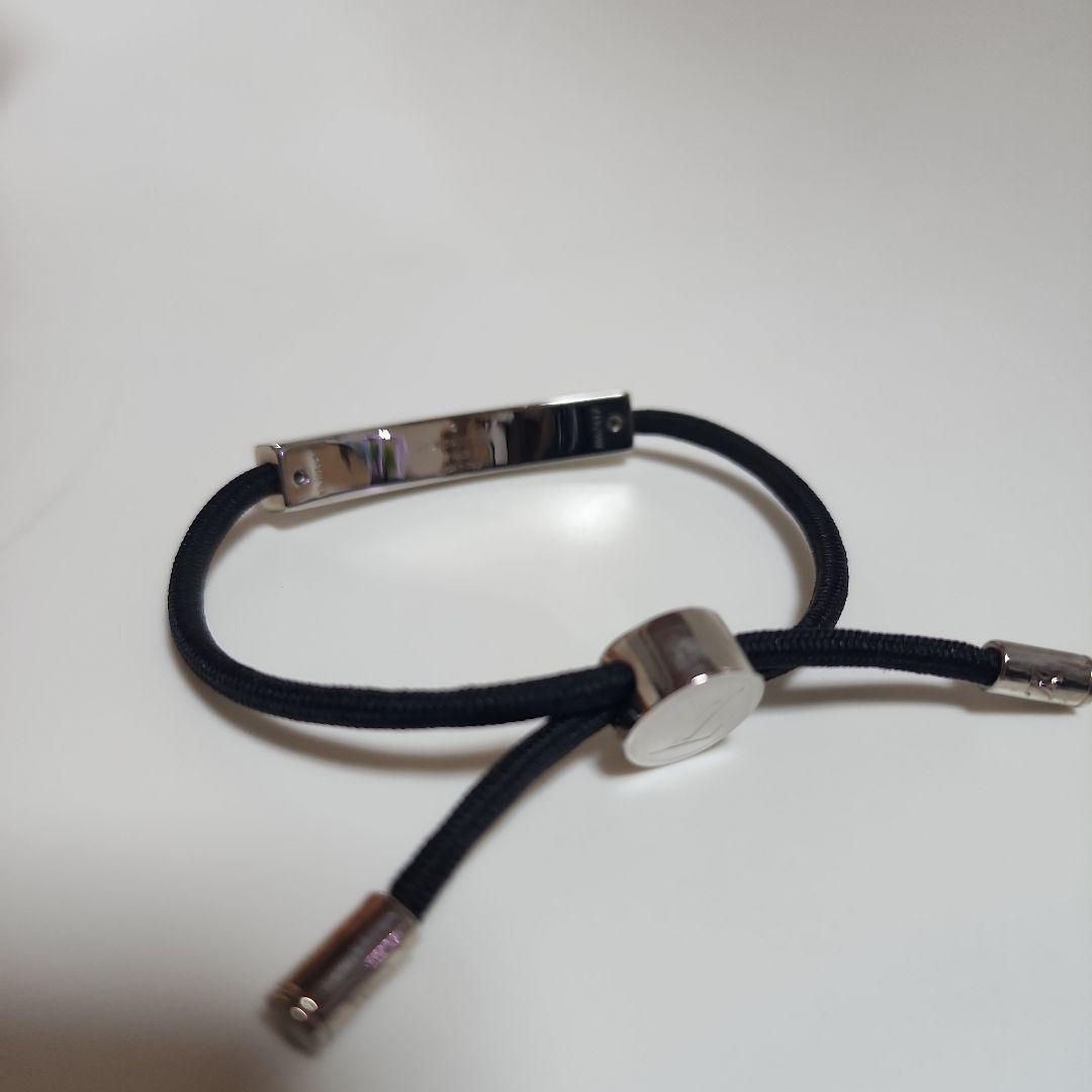 美品⭐LOUIS VUITTON⭐ルイヴィトン⭐ブラックレザーバングル