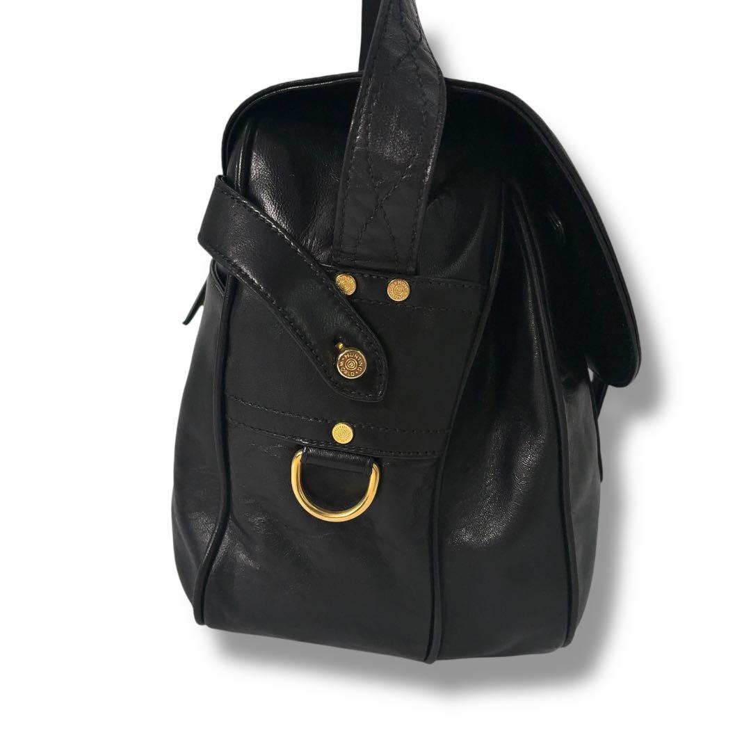 【極美品】ハンティングワールド　ショルダー オールレザー　メッセンジャー　ロゴ