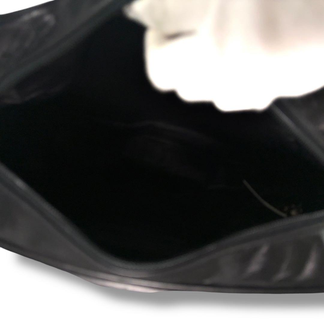 【極美品】ハンティングワールド　ショルダー オールレザー　メッセンジャー　ロゴ