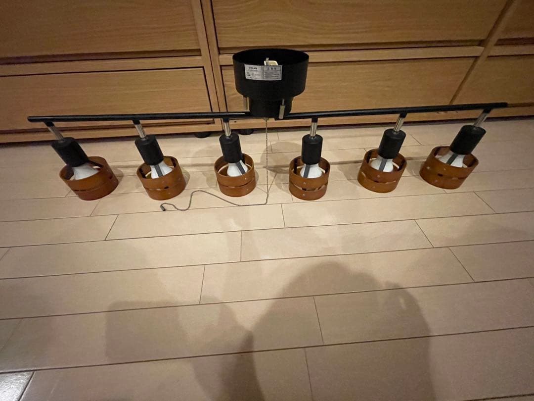 LED電球つき 6灯 シーリングライト