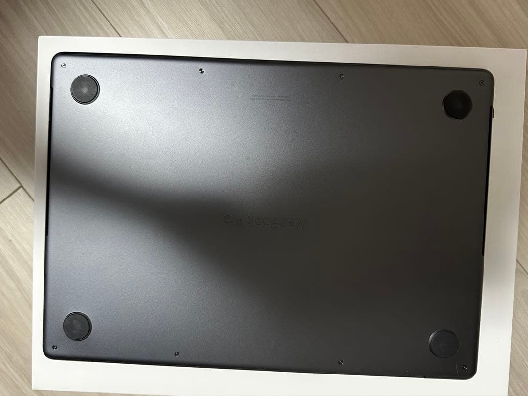 【値引中！】【極美品】M4MacBookPro スペースブラック