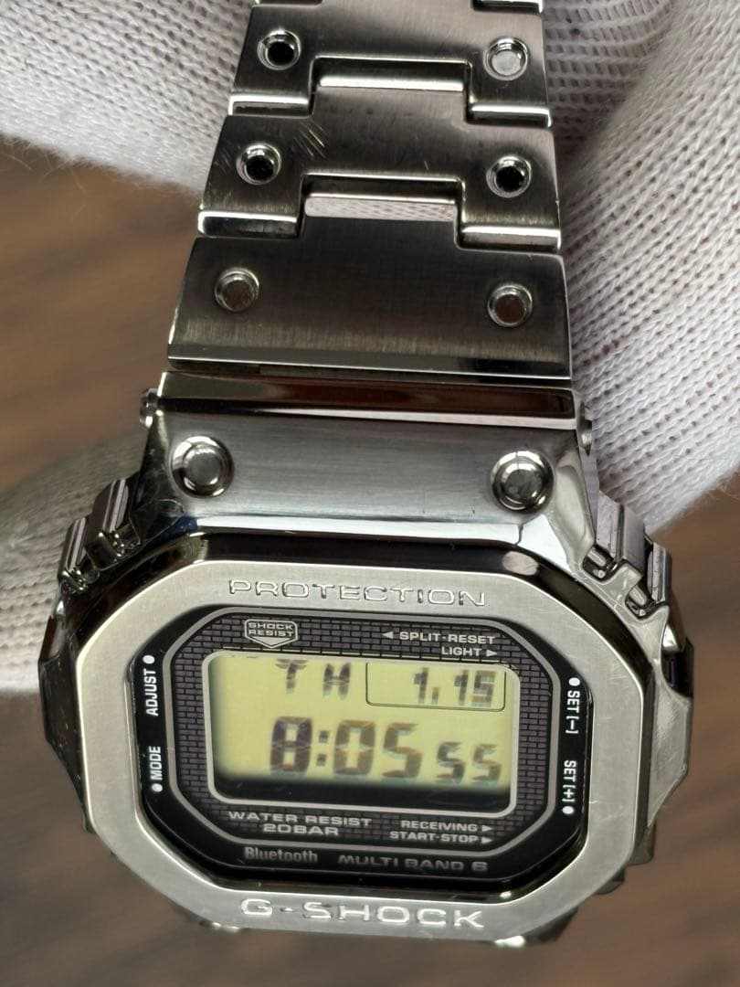 G-SHOCK GMW-B5000D-1JF 電波ソーラー シルバー